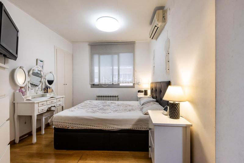 Foto d23fe173-85f1-4d8b-8f34-c7ecb4b0d992. Piso en carrer sant marc 18 sant jordi home! en Ca n'Aurell Terrassa