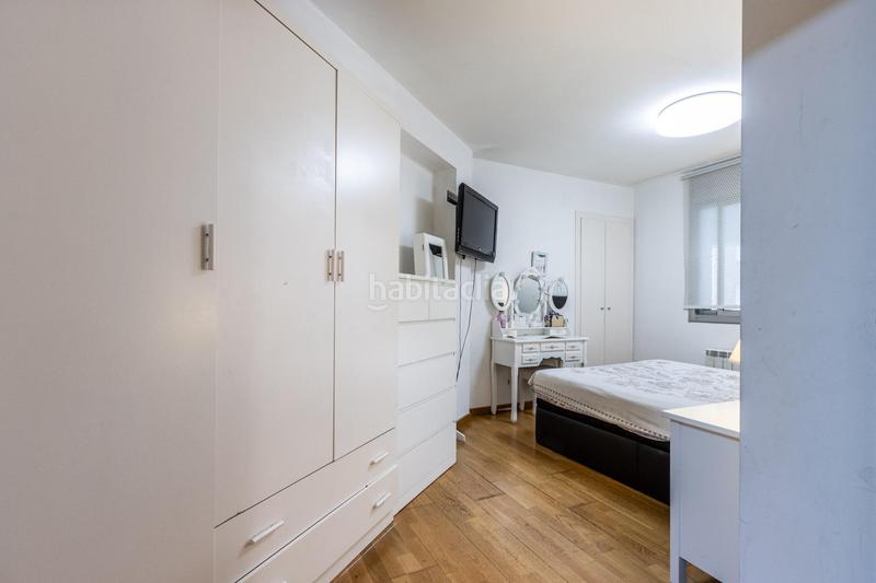 Foto e1d93d43-0893-4f52-91b8-2e2ef6f42d04. Piso en carrer sant marc 18 sant jordi home! en Ca n'Aurell Terrassa
