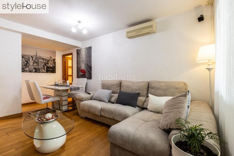 Foto f450d5d9-cf3a-46a7-bad5-e25ae74a08f1. Piso en carrer sant marc 18 sant jordi home! en Ca n'Aurell Terrassa