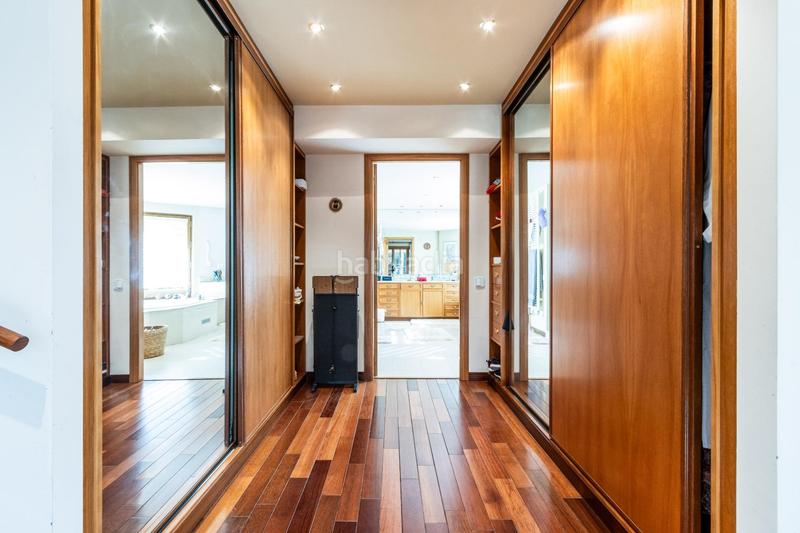 Foto bbb70436-c821-4993-bdce-341c626c4e9d. Chalet ref m1151. espectacular casa unifamiliar en can prat en Matadepera