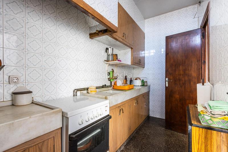 Foto b1b35061-2f61-4454-be3a-57b2e3afd431. Casa adosada casa en planta para crear tu hogar ideal en Terrassa