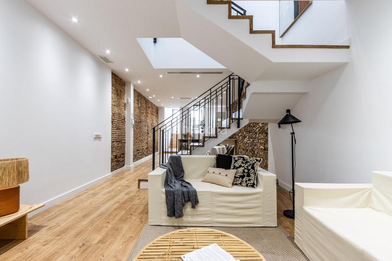 Foto 5125b39c-e686-4cf9-8217-2d32bd58a340. Casa ref. 91794. exclusividad y diseño en el corazón de la ciudad en Terrassa