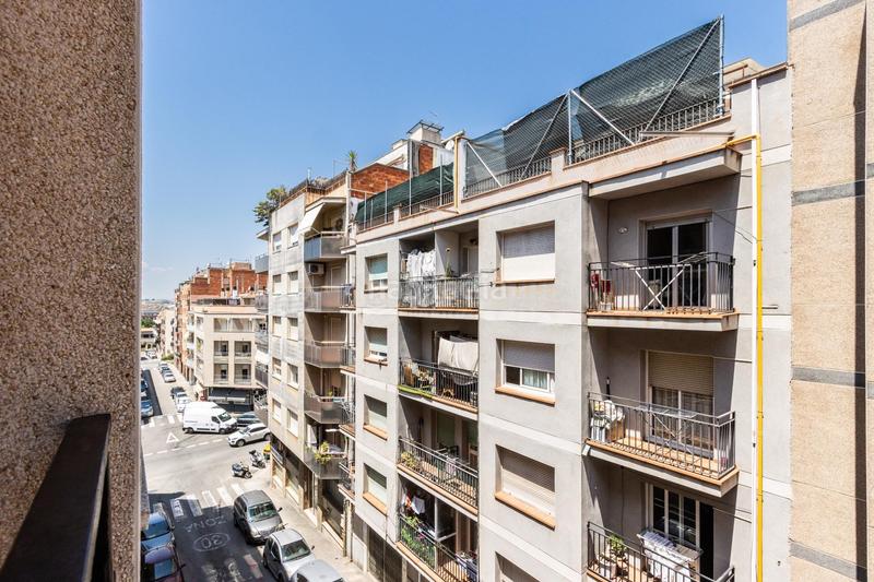 Foto f9988008-2e2c-4698-8b6b-796ccb4f0622. Piso en carrer marinel·lo bosch 32 ubicación 10 en zona universitaria en Terrassa