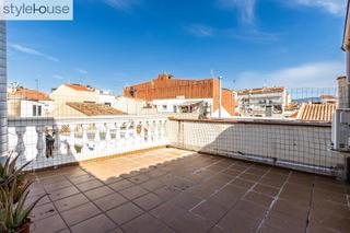 Casa  Carrer roger de lluria. Casa en zona de nueva proyección y revalorización