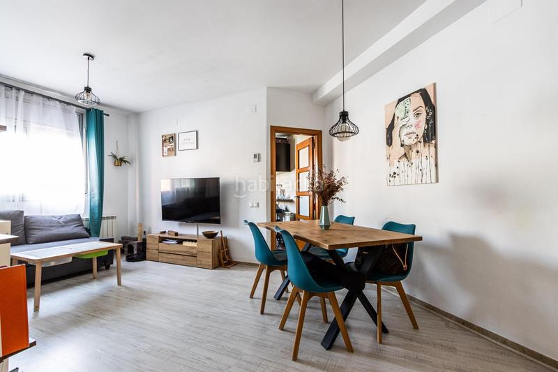 Foto e8ba11ac-6a25-45d4-adf9-30b1f83c6296. Piso una oportunidad que no podéis dejar escapar! en Terrassa