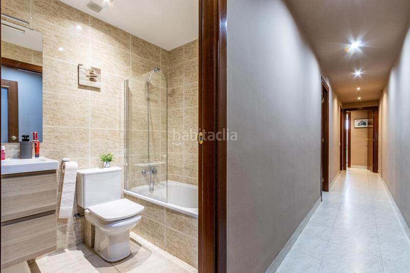 Foto bcef21ff-6d5b-4749-9510-76f14f399d3d. Piso  reformado y súper bien comunicado! en Can Palet Terrassa