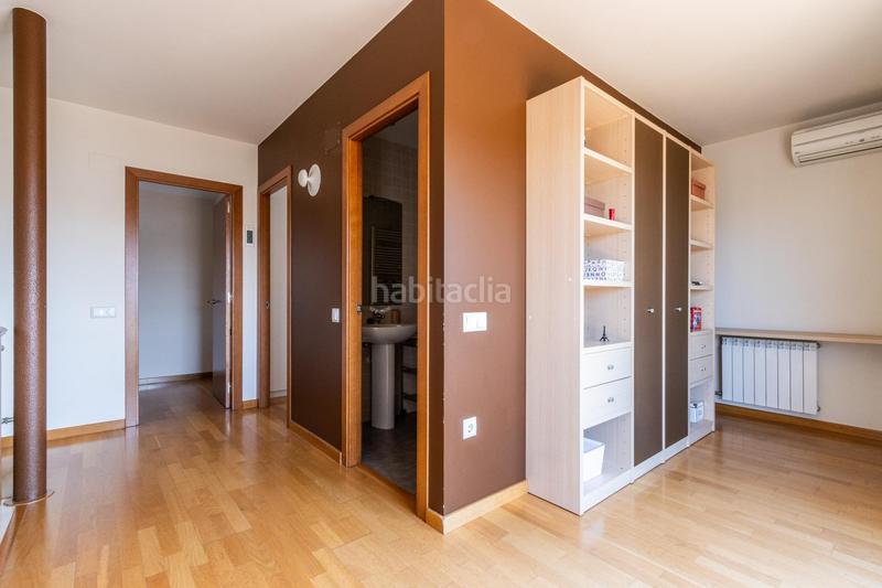 Foto 6f9a813d-f068-4b8c-bd5d-fbf32cea91b9. Ático acogedor ático dúplex en sant pere en San Pere Terrassa