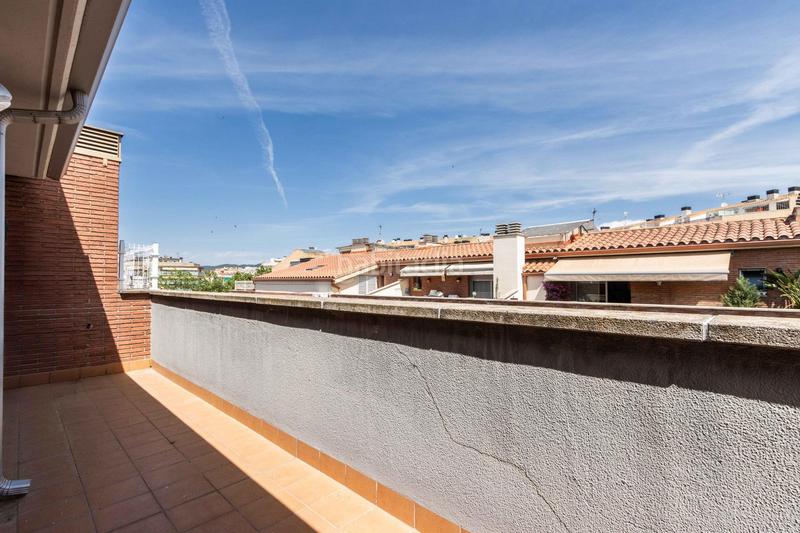 Foto e3d2dfd7-d12f-4322-9536-45b8f2e379bf. Ático acogedor ático dúplex en sant pere en San Pere Terrassa