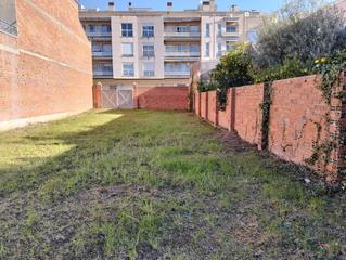 Terreno residenziale in Carrer guillem de muntanyans 134. Terreno para la casa de tus sueños a un paso del centro!