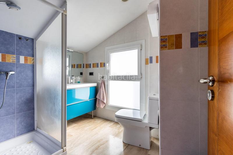 Foto 2476e98f-46b9-43b6-83df-668614301c0c. Casa todo incluido con vistas a montserrat i loft independiente! en Terrassa