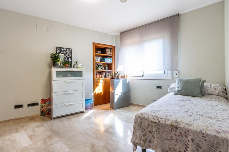 Foto 6f03263e-6352-4dbe-aa95-31ab7bd426f2. Casa todo incluido con vistas a montserrat i loft independiente! en Terrassa