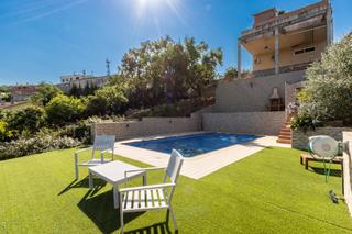 Maison  Carrer falciot. Todo incluido con vistas a montserrat i loft independiente!