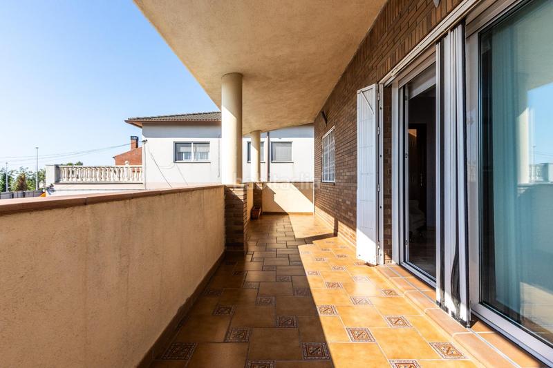 Foto b710d777-9d4e-409f-bbfd-a08a9b677a61. Casa todo incluido con vistas a montserrat i loft independiente! en Terrassa