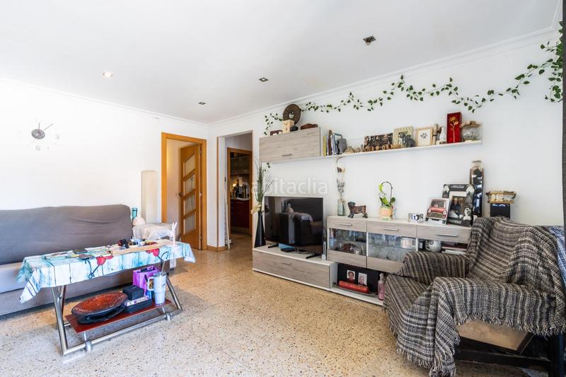 Foto 9ba2da9f-2a62-47db-962a-074b4819dd53. Appartamento con riscaldamento parcheggio in Roc Blanc Terrassa