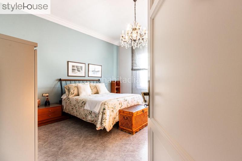 Foto 24c39ac2-dfdd-4e12-bb55-962a70002646. Casa con riscaldamento parcheggio in Barri del Centre Terrassa