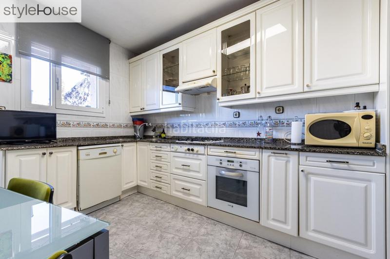 Foto 25bc3200-63bf-4557-834a-cfcf4187297b. Casa con riscaldamento parcheggio in Barri del Centre Terrassa