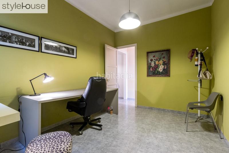 Foto 366c04ae-7e00-4d77-969e-8cd23ee7317f. Casa con riscaldamento parcheggio in Barri del Centre Terrassa