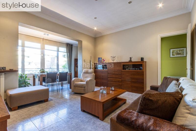 Foto 841536d8-7bc5-40e7-bb0f-6fbb380c9586. Casa con riscaldamento parcheggio in Barri del Centre Terrassa