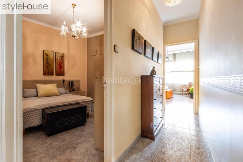 Foto 850780c6-a06e-4c94-9945-46e0c2c5656f. Casa con riscaldamento parcheggio in Barri del Centre Terrassa