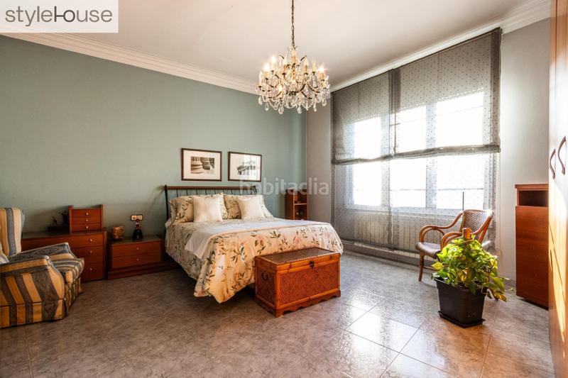 Foto 9d7db613-393a-4775-bcf2-8bbf433f4f34. Casa con riscaldamento parcheggio in Barri del Centre Terrassa