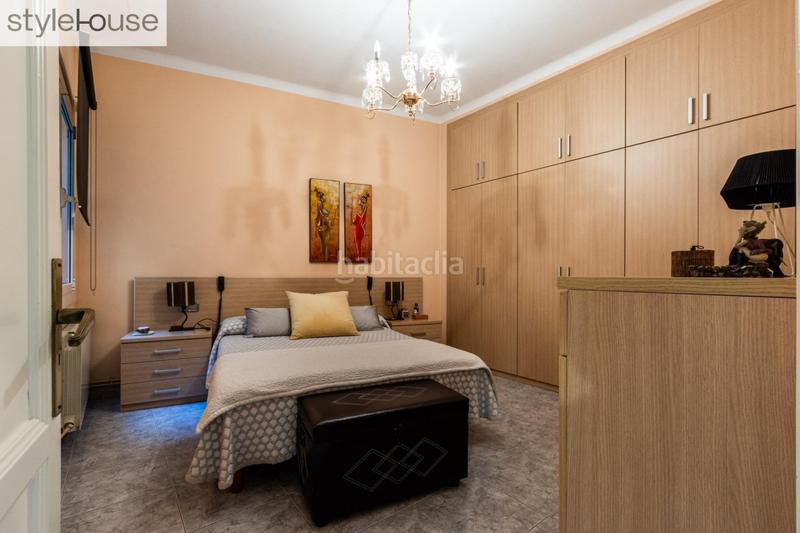 Foto b1a8d7fe-11fd-4524-808a-e73e791a30b6. Casa con riscaldamento parcheggio in Barri del Centre Terrassa