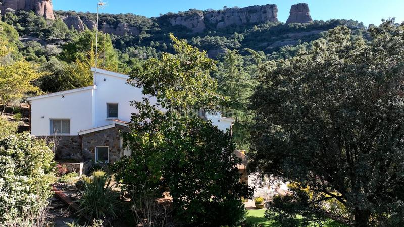 Foto 019f499f-83ed-4061-bd4a-cd08d5799b2f. House with heating parking in Matadepera