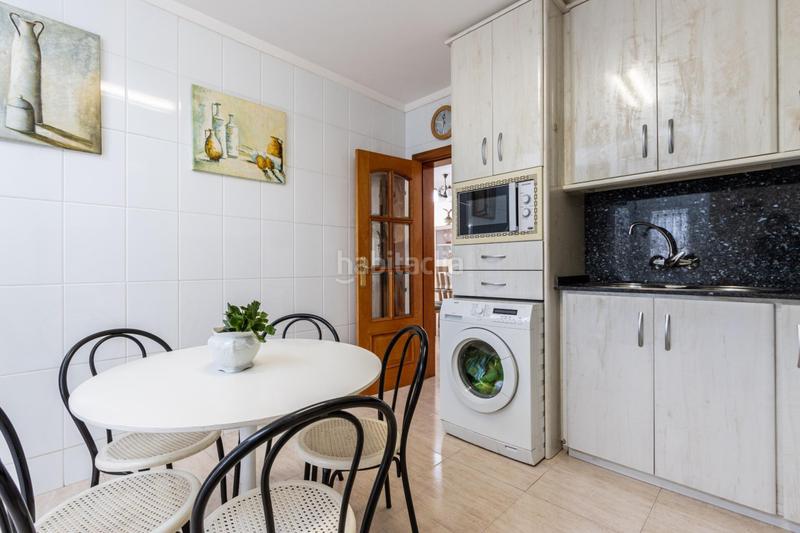 Foto 05e4b630-62a7-498e-aa92-69b3623f7899. House with heating parking in Matadepera