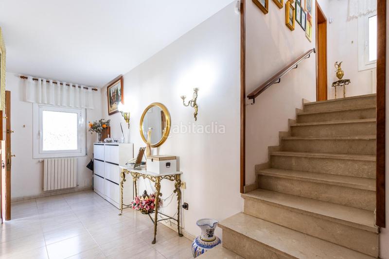 Foto 11e7ea9d-f27d-4cee-a352-aaefcad56491. House with heating parking in Matadepera