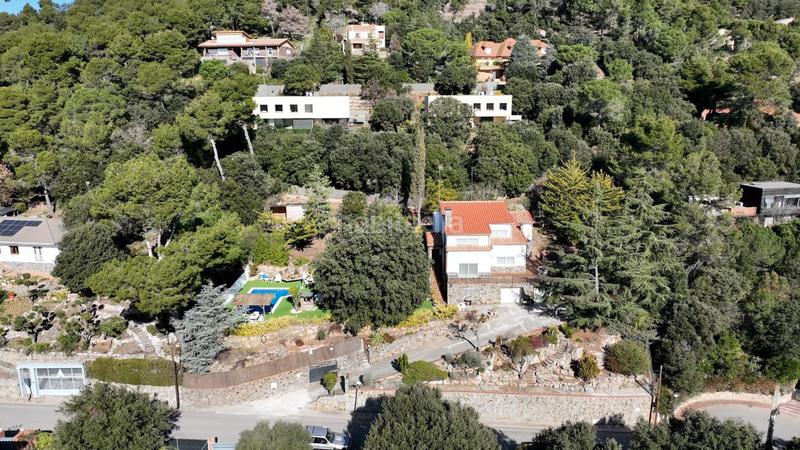 Foto 9e949457-3f6b-4cdb-8a77-62347de16fd5. House with heating parking in Matadepera