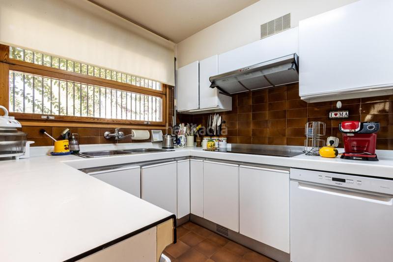 Foto 04cb9262-6d9b-4901-be5e-a7101a6789ca. House with heating parking in Matadepera