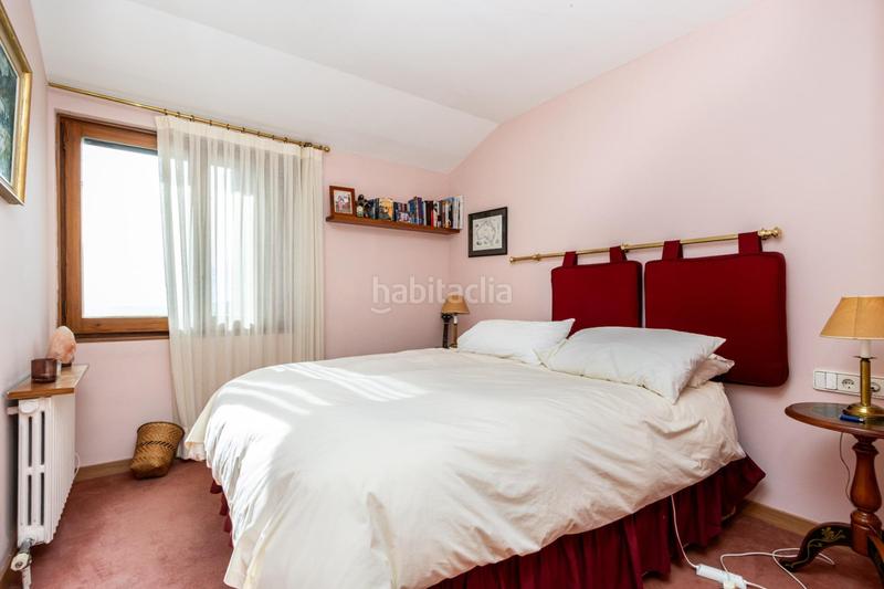 Foto 1f5ce6f9-7553-46c5-ab77-ecf00de2fce7. House with heating parking in Matadepera