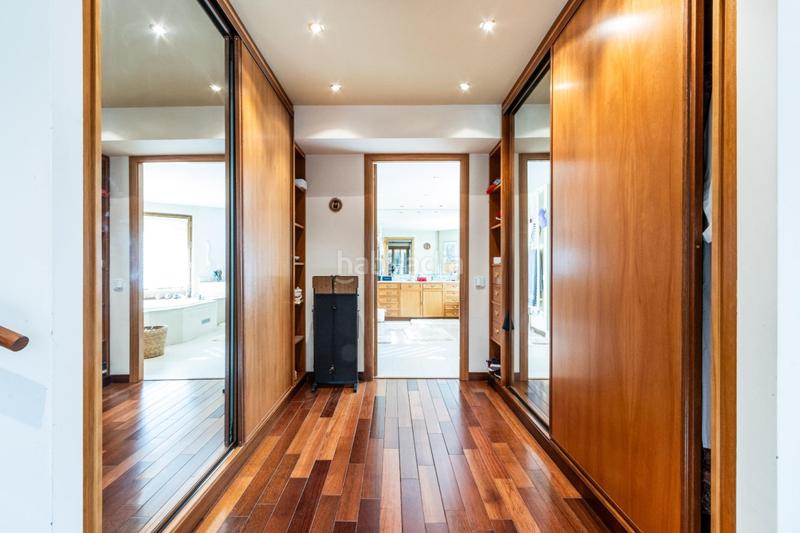 Foto 466bd474-5230-4846-9345-d85ab50c32b1. House with heating parking in Matadepera