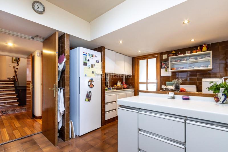 Foto 519f489c-41d1-4ac9-94f0-379592b0b1c9. House with heating parking in Matadepera