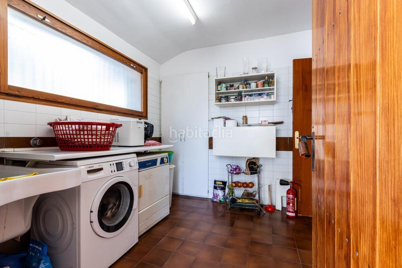 Foto 76842ff0-7dbf-4341-aced-e452f4a3a065. House with heating parking in Matadepera