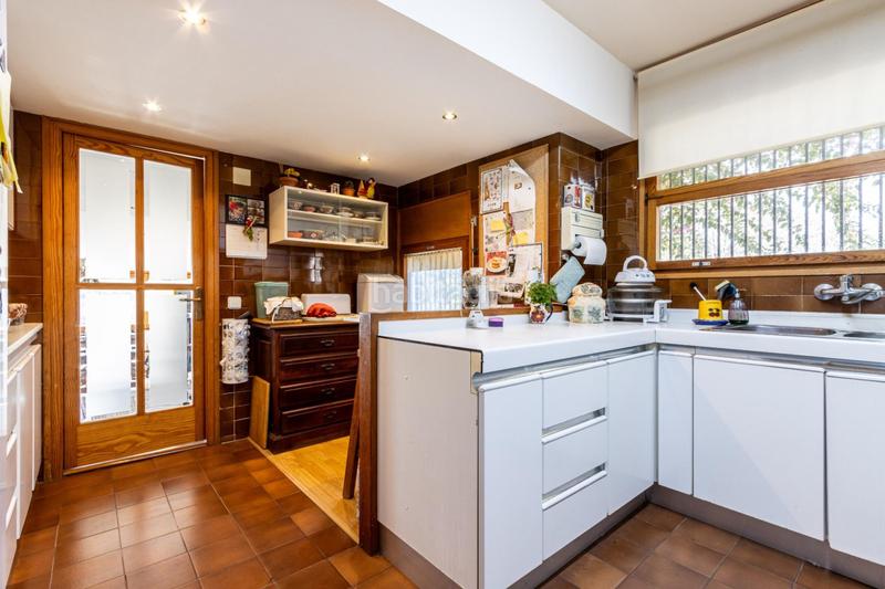 Foto c992ca28-1dd7-48d9-9de5-fb66c29a514f. House with heating parking in Matadepera