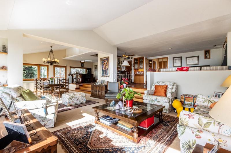 Foto f5f244b7-3b21-4469-9de8-49e4b90513bd. House with heating parking in Matadepera