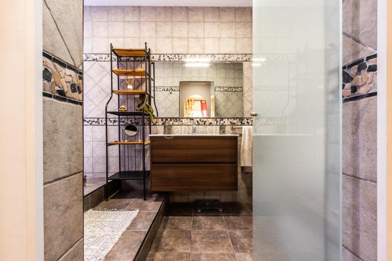 Foto a87842d5-5c87-4557-9152-580c48f6111a. Casa espectacular casa en les pedritxes en Matadepera