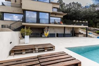 Location Maison  Matadepera - passeig pla del. Casa con piscina en pla de sant llorenç de matadepera..stylehous