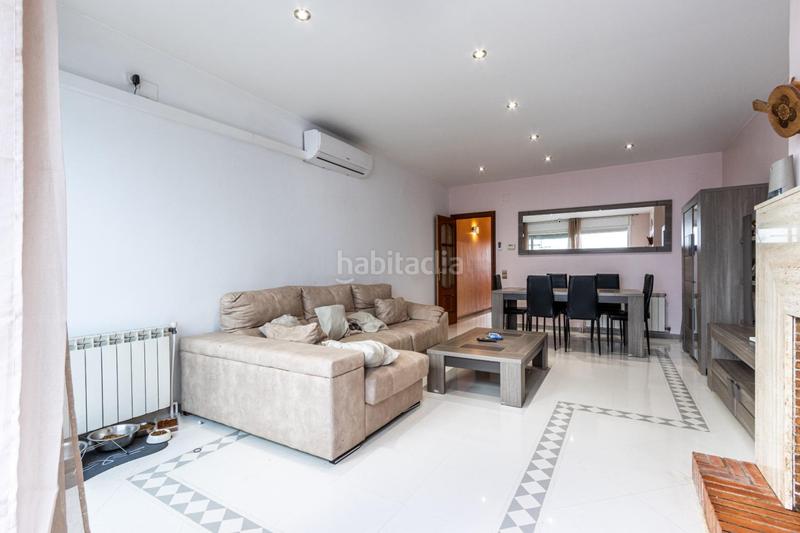 Foto 08c3f5f2-ea61-4621-b4f0-f0aadfad7b40. Casa  en zona de nueva proyección y revalorización en Terrassa