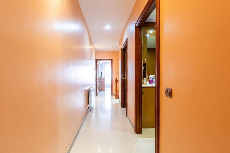 Foto 48dd6ea2-608c-4ccf-b2c9-9769d1974e20. Casa  en zona de nueva proyección y revalorización en Terrassa