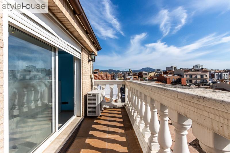 Foto 6457d95e-79f4-4cda-8941-6786758d1ac3. Casa  en zona de nueva proyección y revalorización en Terrassa