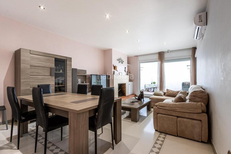 Foto cbc4bcf0-fd64-49d9-a8e2-bb28fc788af6. Casa  en zona de nueva proyección y revalorización en Terrassa