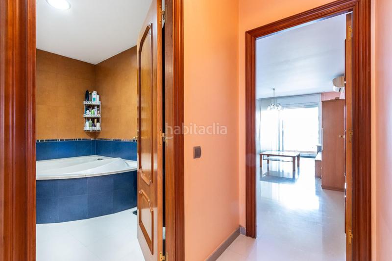 Foto fc17e9a8-b7e2-4185-acfd-f567ecef2ace. Casa  en zona de nueva proyección y revalorización en Terrassa