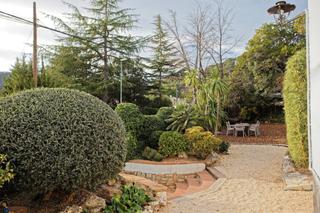 Maison  Matadepera - calle s pere-u. s llorenc pins. Fantástica casa en planta de estilo rústico con amplio jardín!