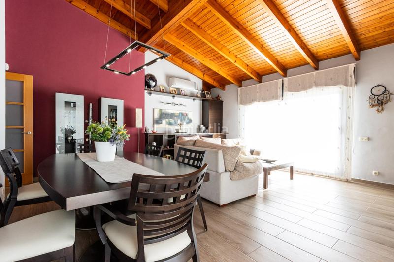 Foto 3b27dd68-e3ea-4ef8-a871-0a4713166995. House with heating parking in Matadepera