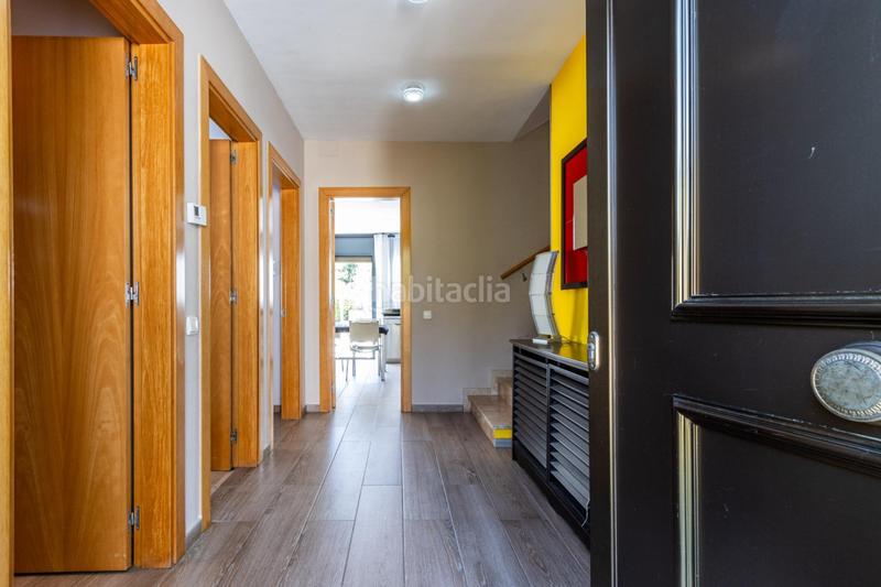 Foto 78a79c9f-45ea-43a9-b28a-8a4f82e5efde. House with heating parking in Matadepera