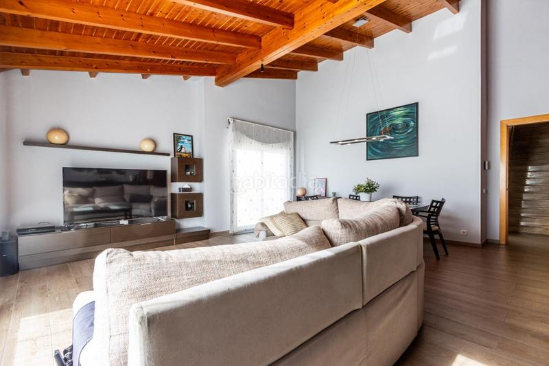 Foto 7c2d365f-ce93-49f1-a831-2c4ea421925f. House with heating parking in Matadepera