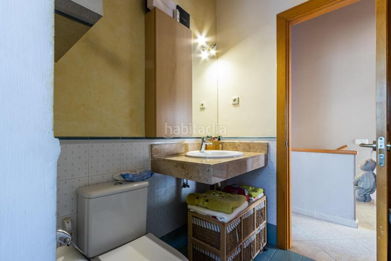 Foto a6f71a40-387f-4435-8760-126620354ab0. House with heating parking in Matadepera