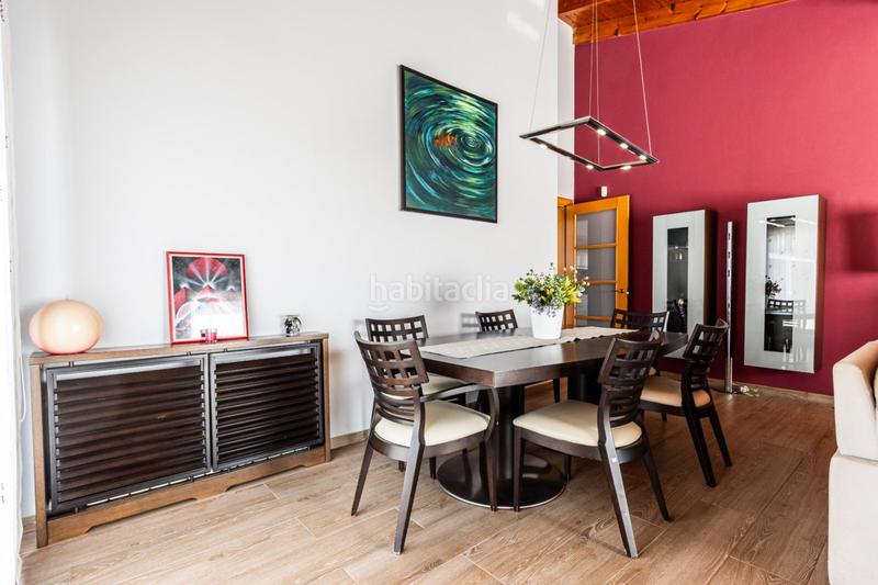 Foto b53414a4-4f3c-48b0-85df-f196a07ce496. House with heating parking in Matadepera