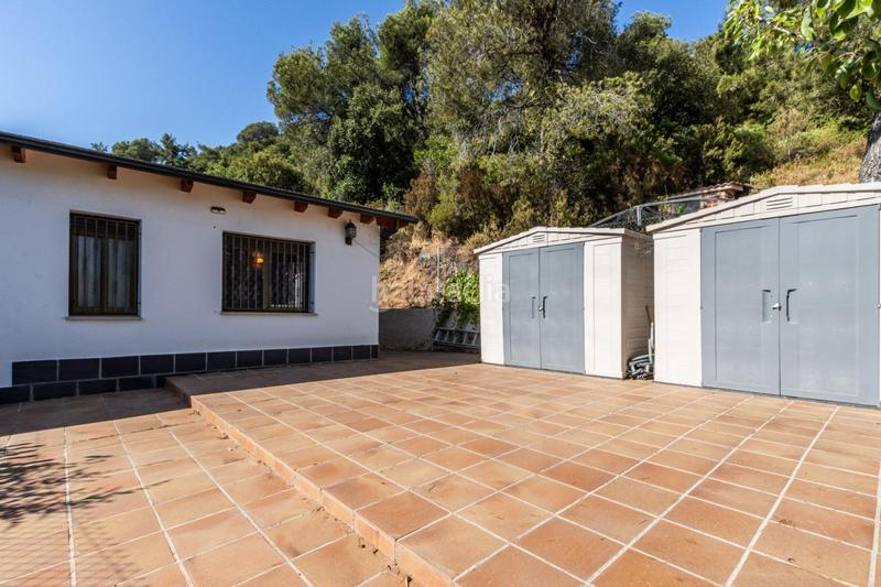 Foto dd8e3fc1-0232-4c05-93e6-651ad70fae13. House with heating parking in Matadepera